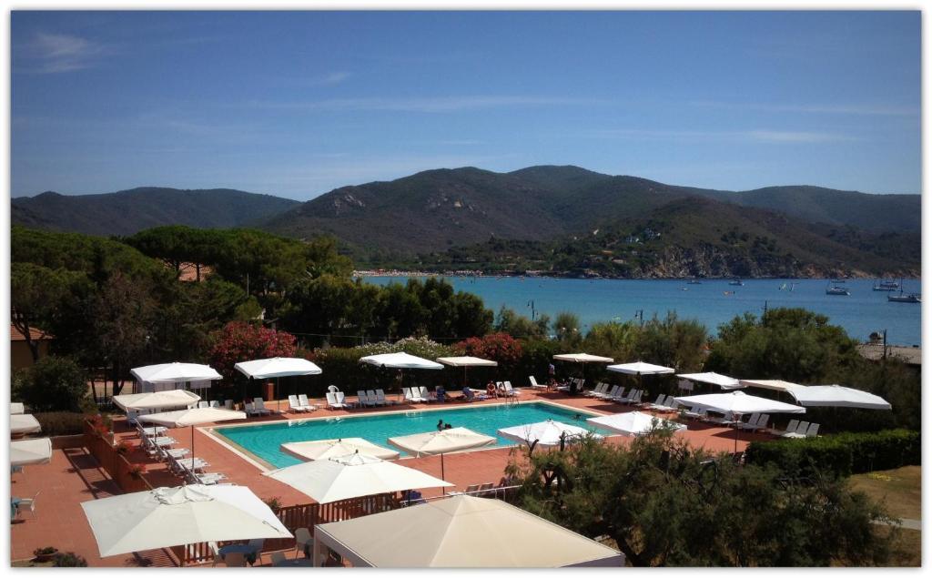 Hotel Select Marina di Campo Esterno foto